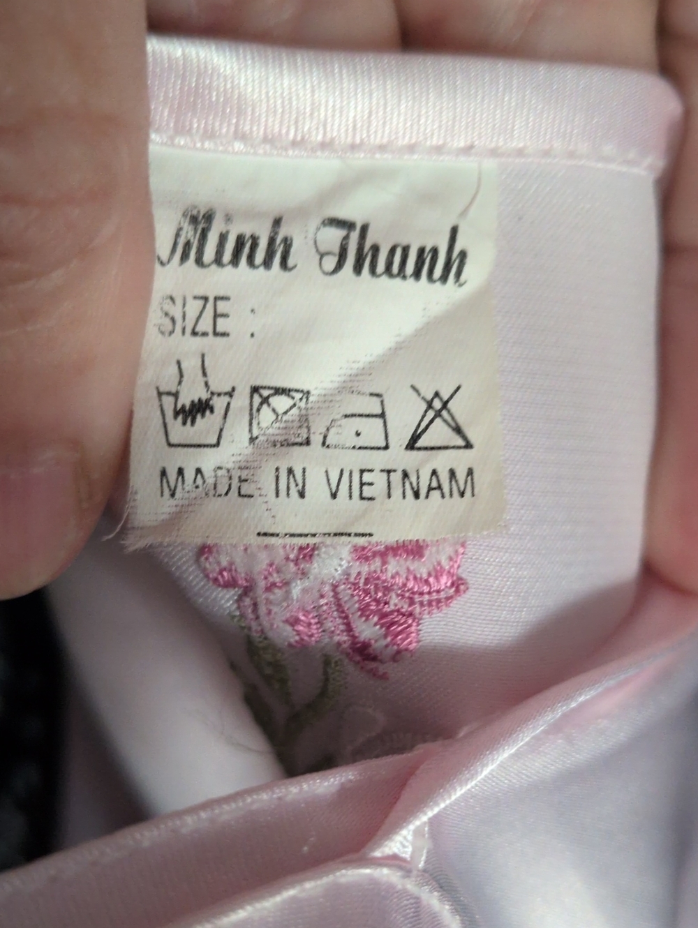 Pink Satin Slip Dress with Floral Embroidery M - L - Picture 9 of 9